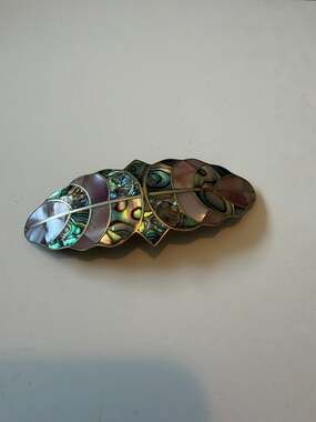Vintage Mother of pearl hair barrette